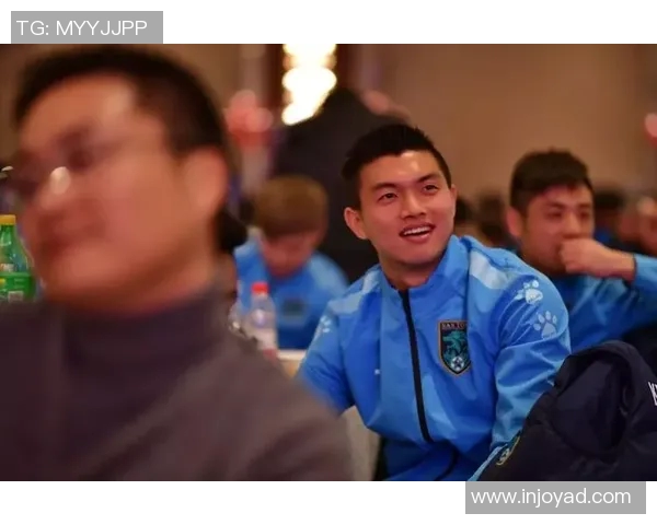 十七岁时的足球天才们如何用青春铸就未来 成就与挑战并行